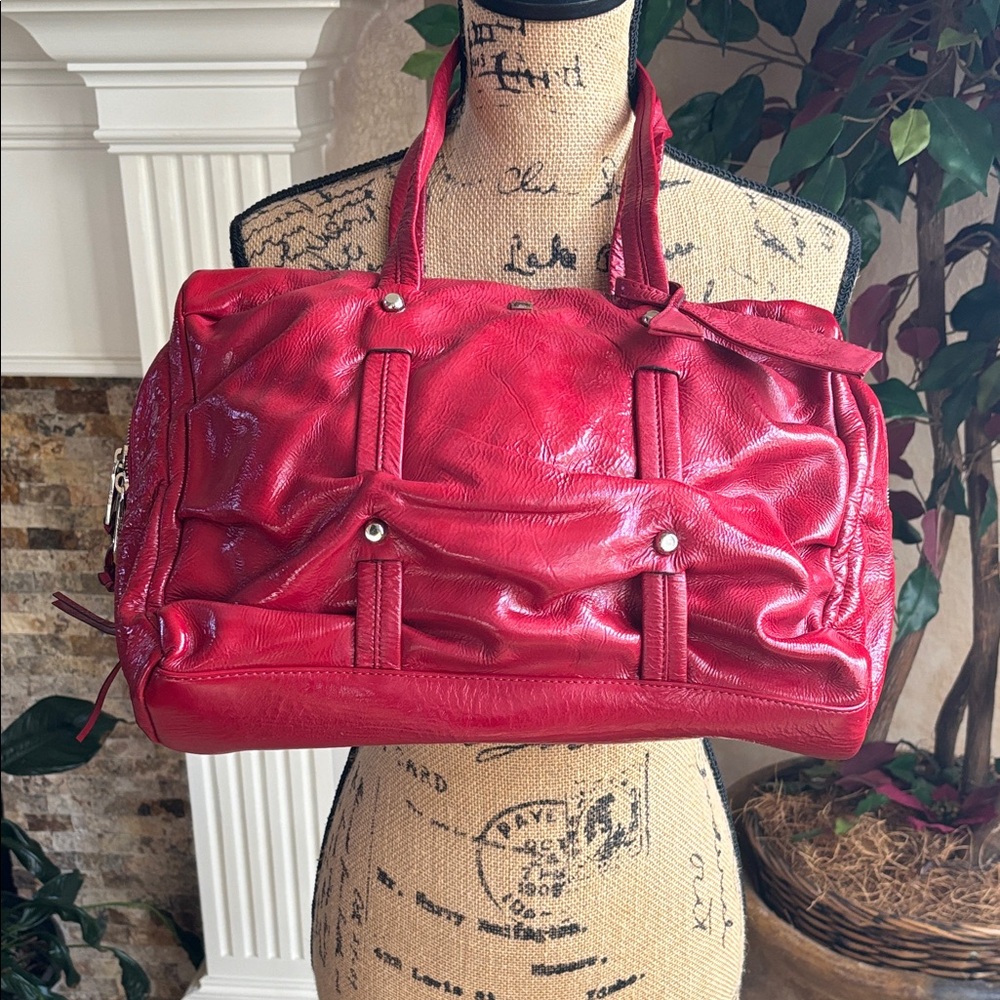 Elegant Red Women's Shoulder Bag